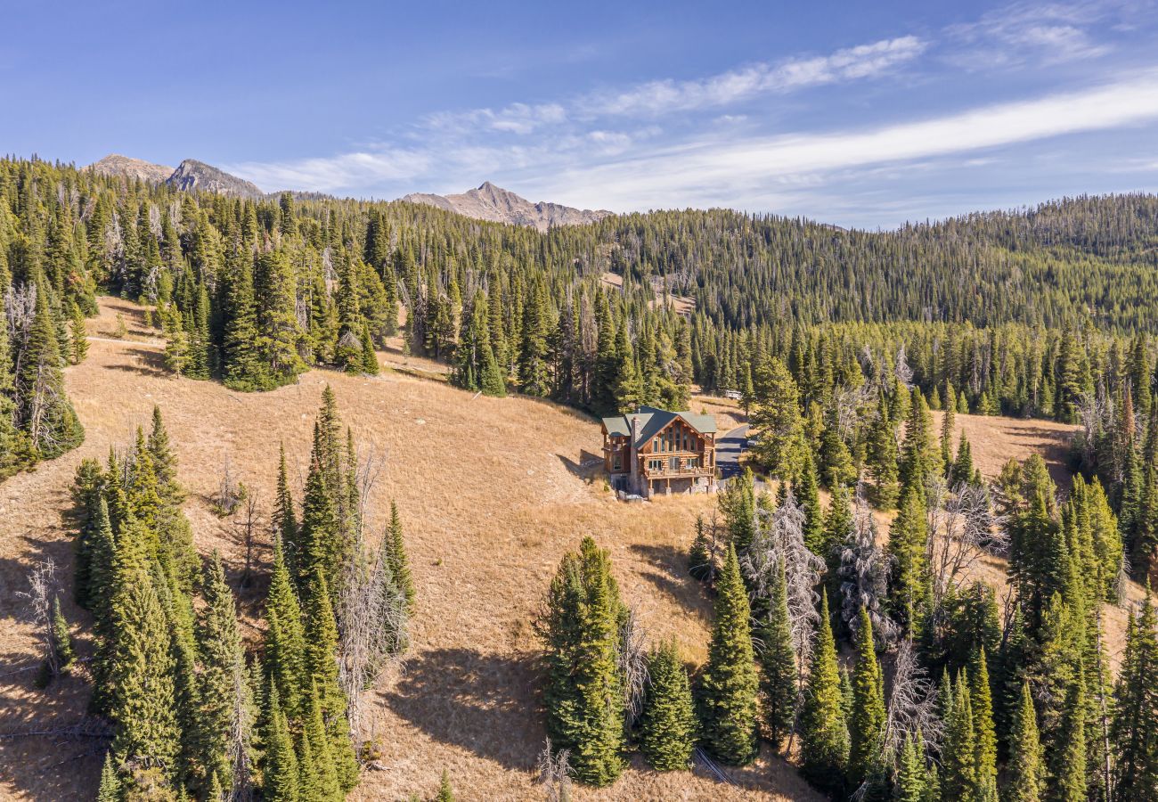 Cabin in Big Sky - New to Market! Big Sky Beehive Basin Cabin